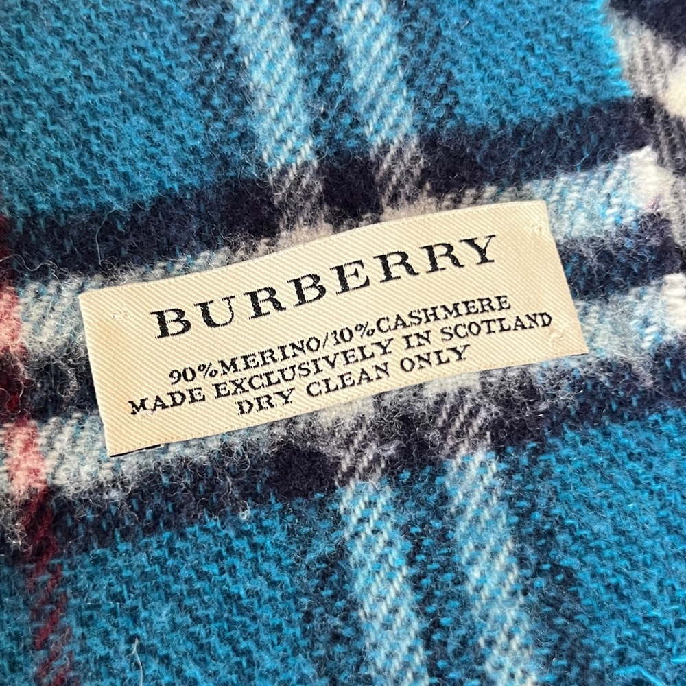 EUC Burberry Teal and Navy Merino Wool and Cashmere Blend Scarf with Fringe - Picture 8 of 8